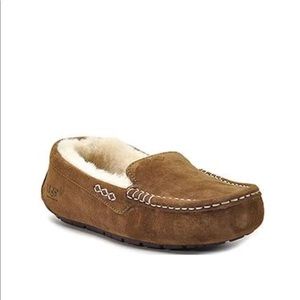 UGG Shoes - UGG ANSLEY SLIPPERS SIZE 8 UGG Shoes - UGG ANSLEY SLIPPERS SIZE 8
